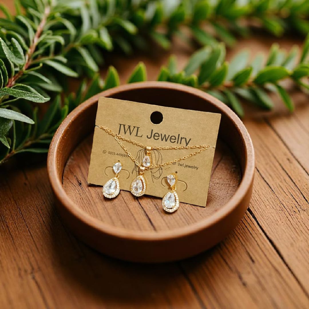 Dual Chain Teardrop Pendant Set