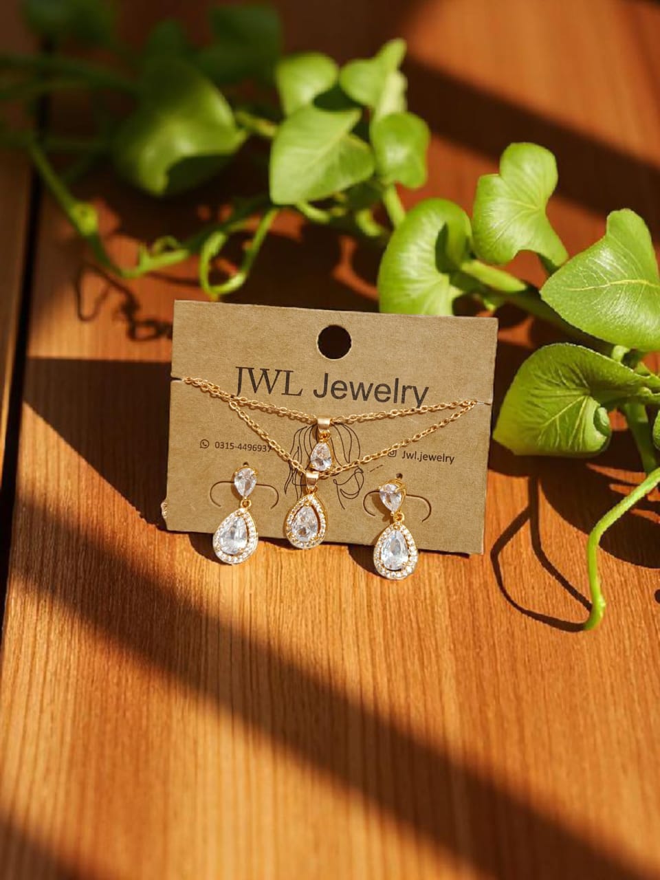 Dual Chain Teardrop Pendant Set