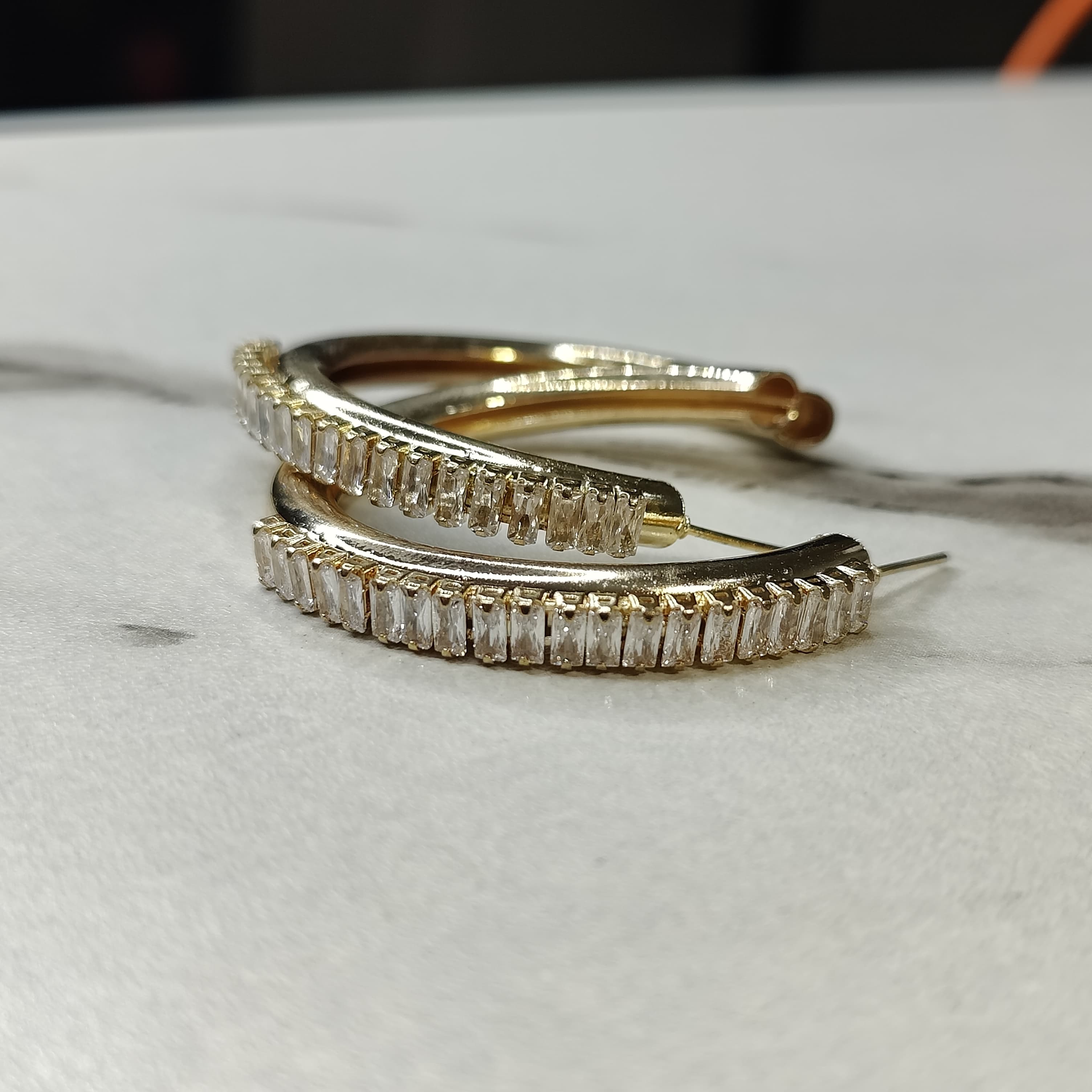 Hoop Earrings with Cut Zircon